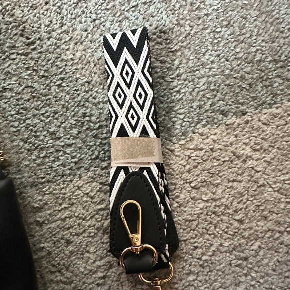 Black Quilted Women's Backpack - Picture 5 of 6